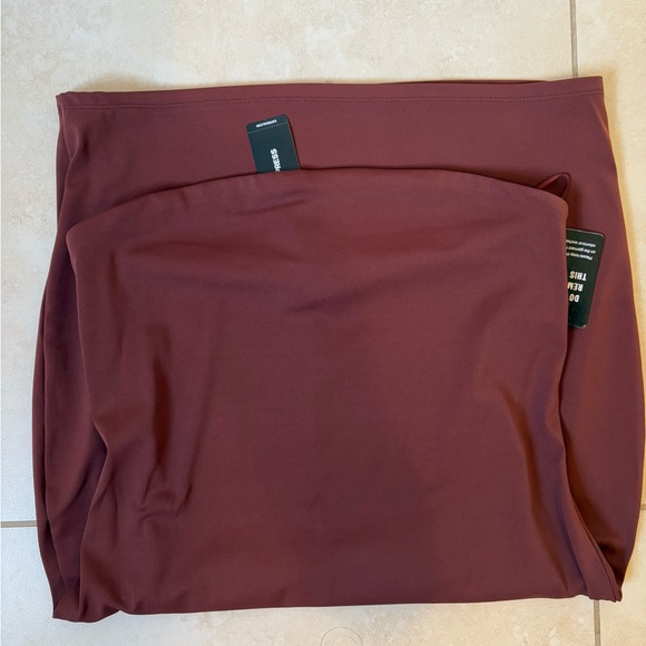 Express | body contour tube dress. Size S. Never worn with tags. - Picture 1 of 5